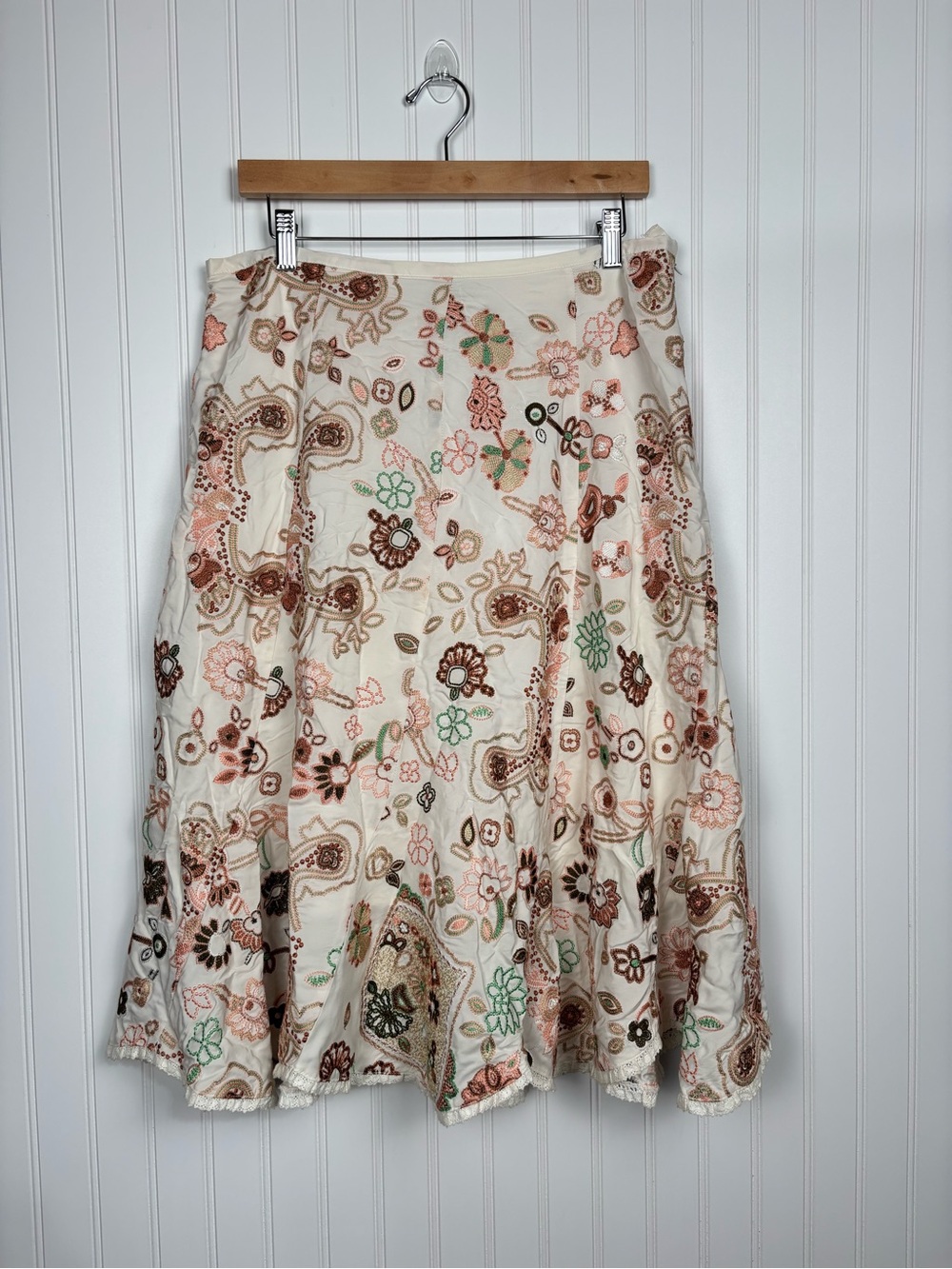 Dizzy Lizzie Embroidered Floral Cream Midi Skirt Women’s Size 12 100% Silk